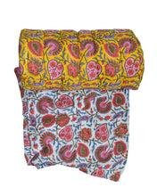 Indlæs billede til gallerivisning Sengetæppe Sally quiltet
