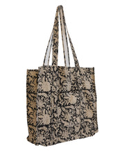 Indlæs billede til gallerivisning Quiltet taske
